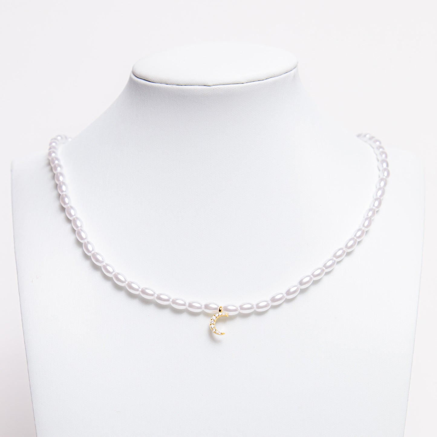 Luna Pearl Choker