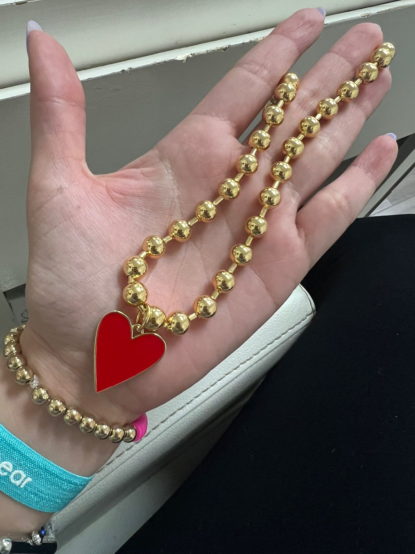 Chunky chain red heart