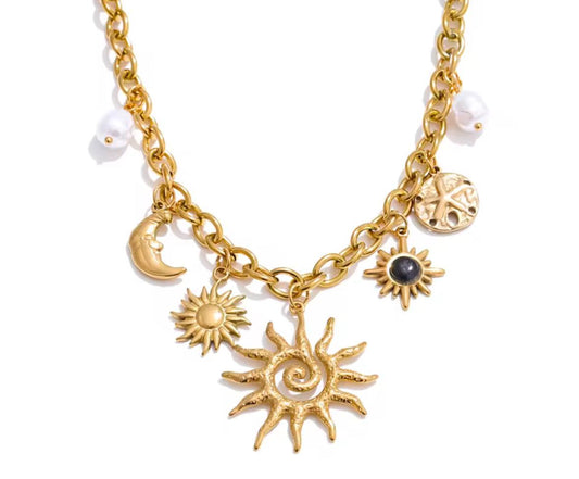 Gardenia Necklace