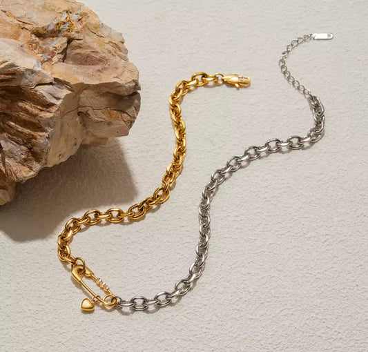 Cayro Necklace
