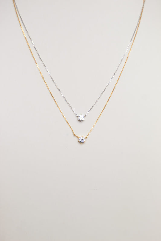 Single stud necklace